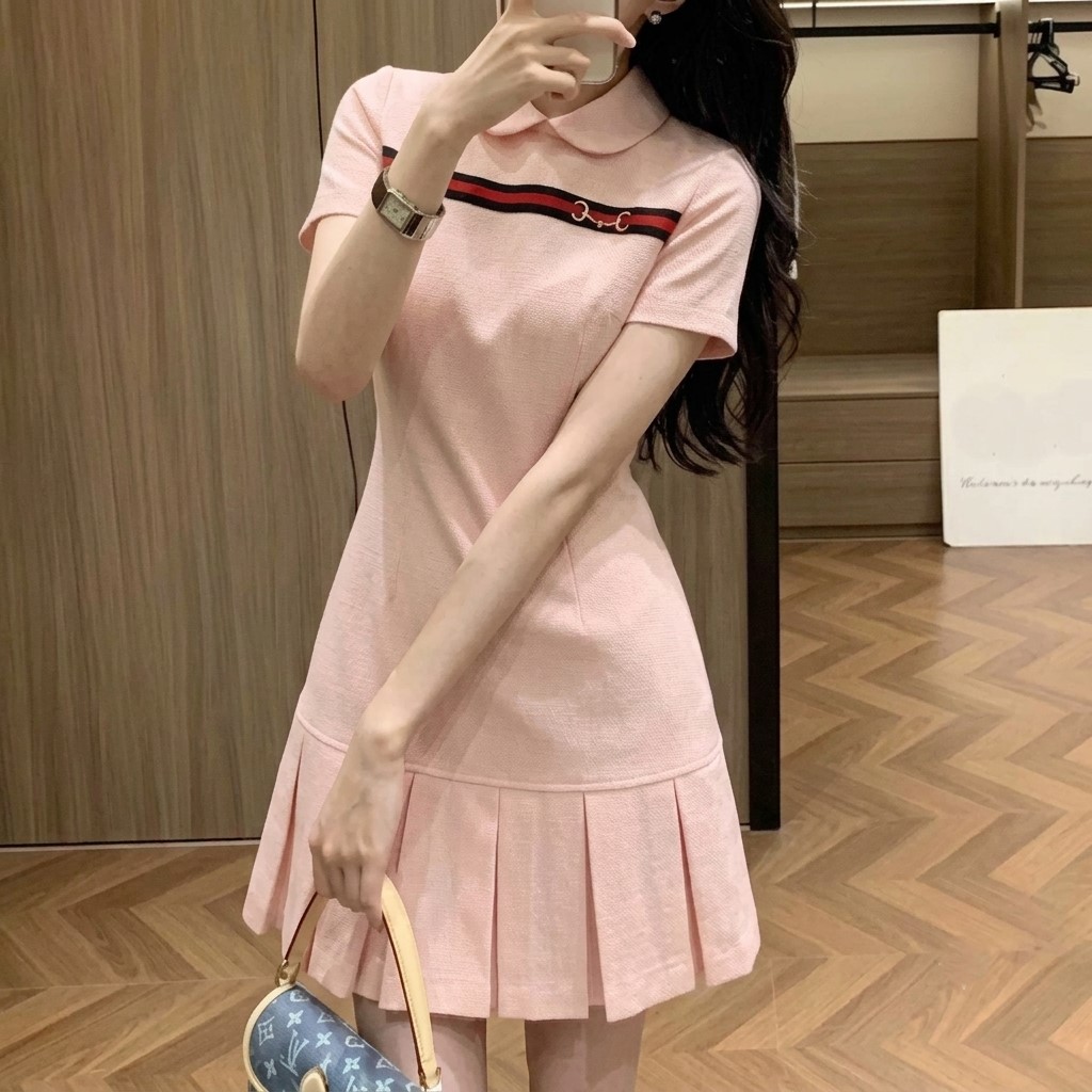 Áo đầm thun có cổ trắng và hồng phấn Gucci 4