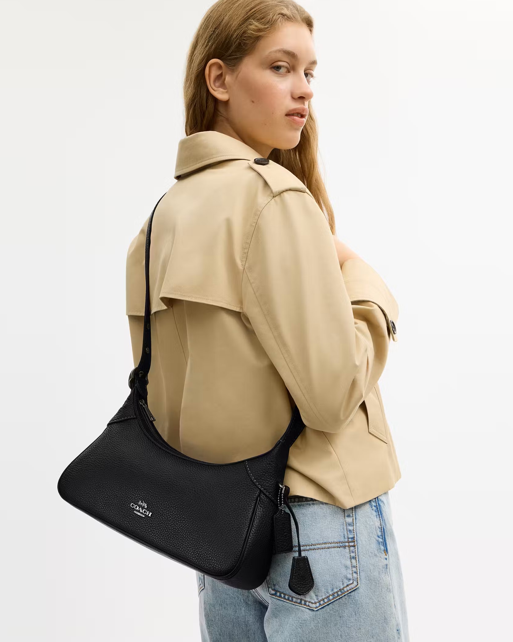 Túi xách nữ Coach Ella Small Shoulder Bag Black CDV36 6