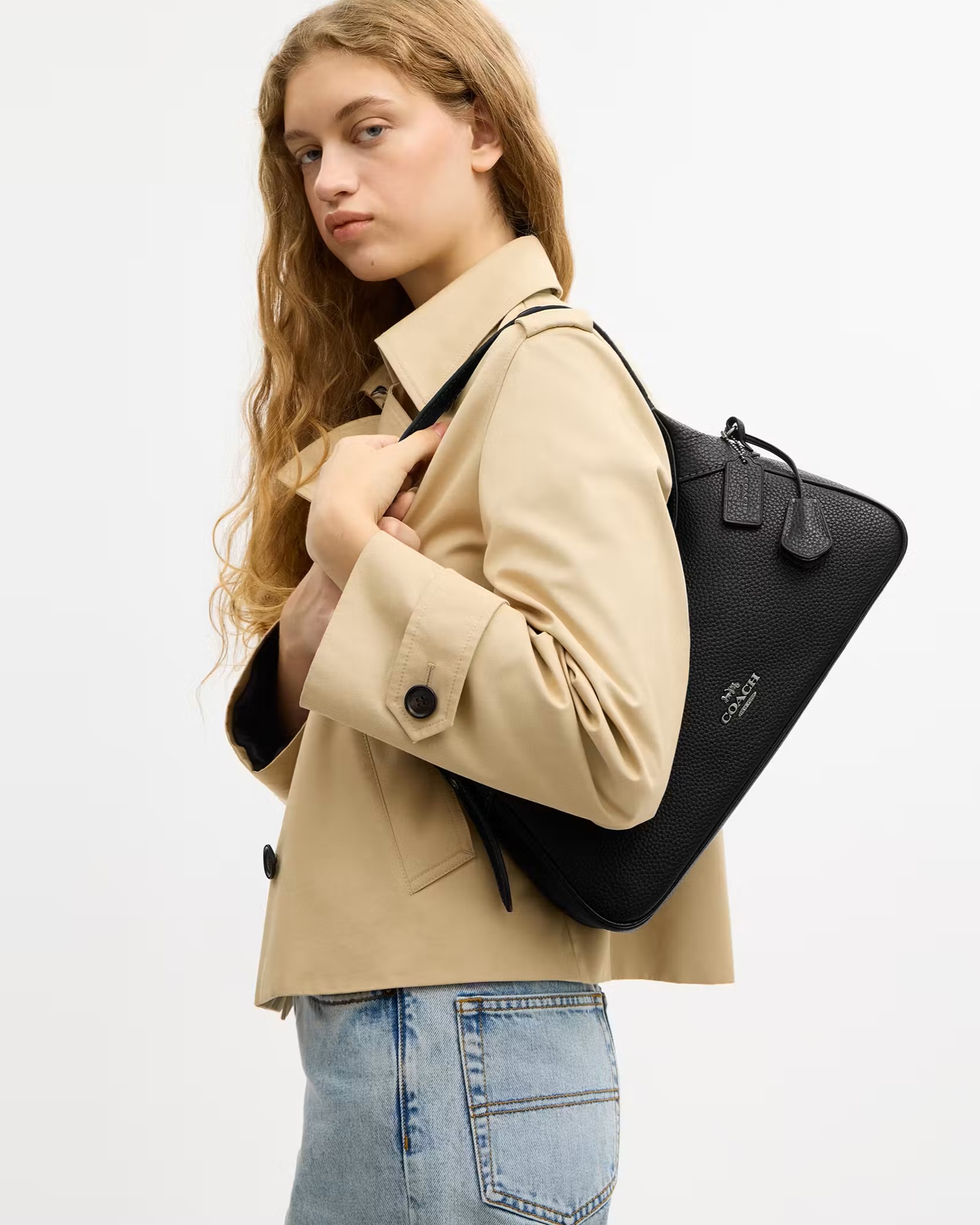 Túi xách nữ Coach Ella Small Shoulder Bag Black CDV36 7