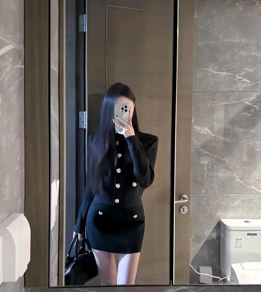 Set áo tay dài váy ngắn Balmain 2