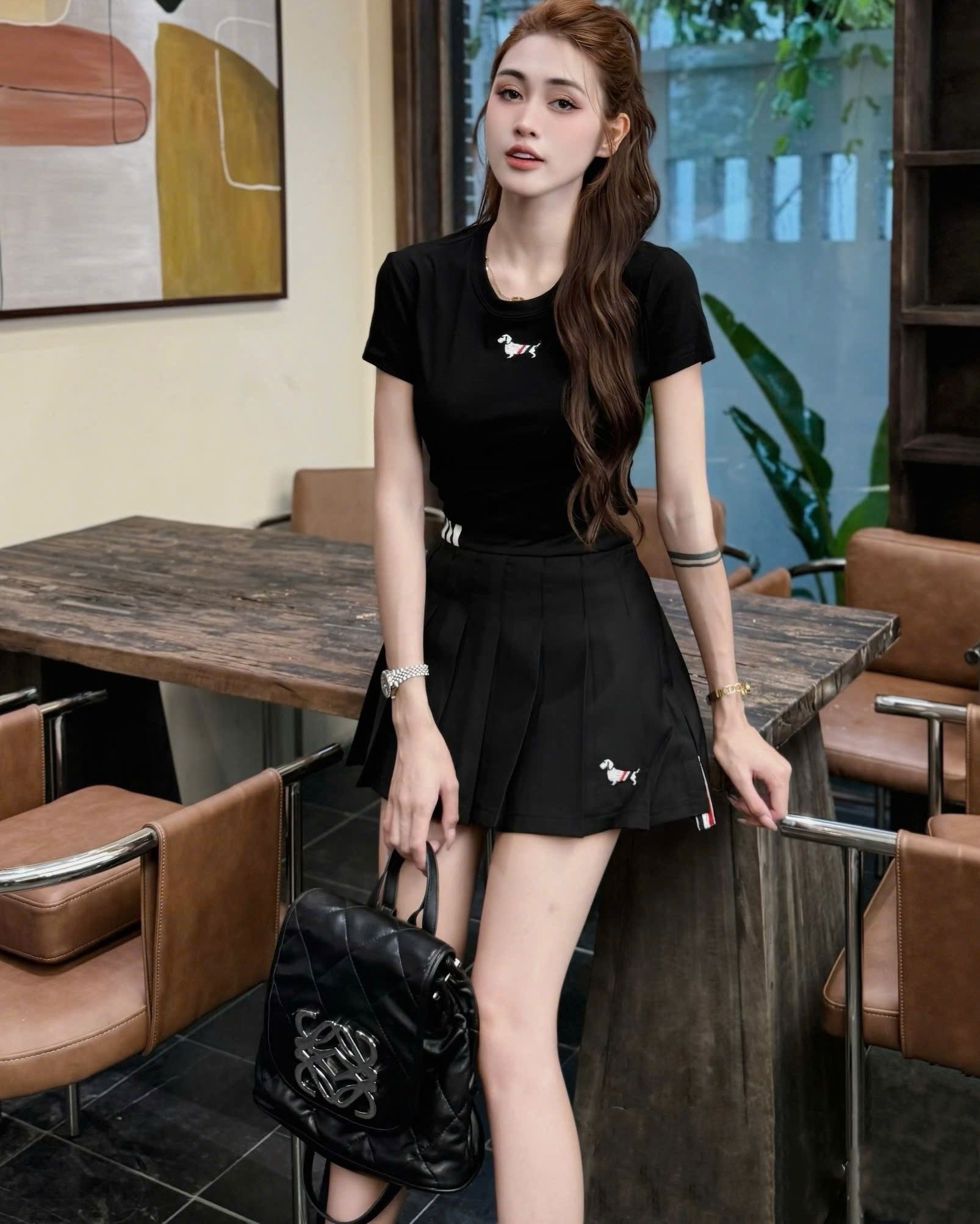 Set bộ áo thun chó váy xếp ly Thom Browne 5