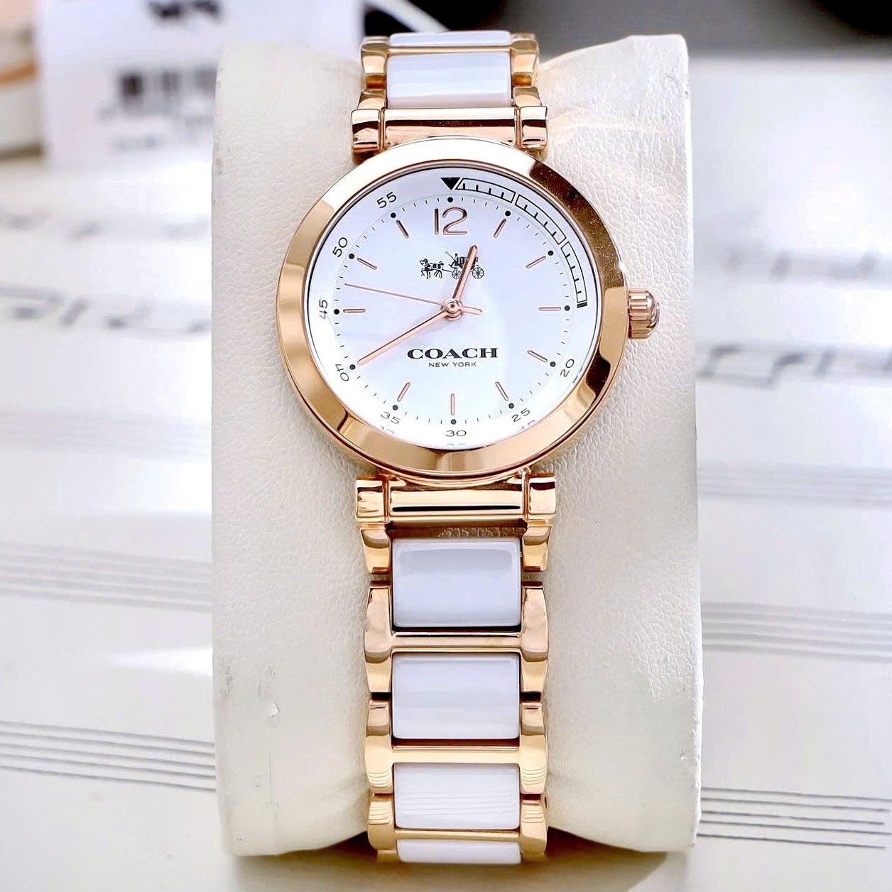 Đồng hồ Coach nữ Rose Gold White Ceramic Ladies Bracelet Watch 14502463 11