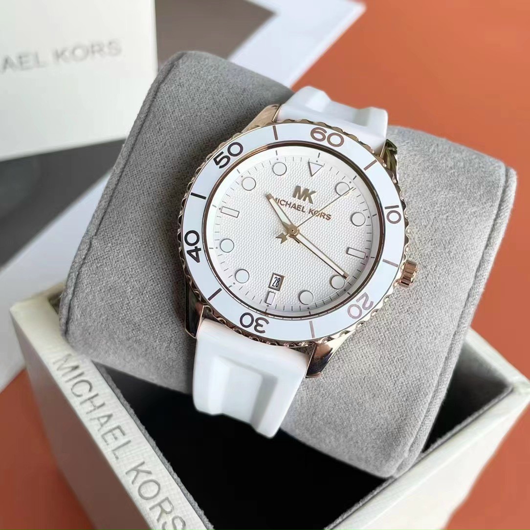 ĐỒNG HỒ MICHAEL KORS RUNWAY DIVE OVERSIZED ROSE GOLD-TONE SILICONE STRAP WATCH MK6853 5