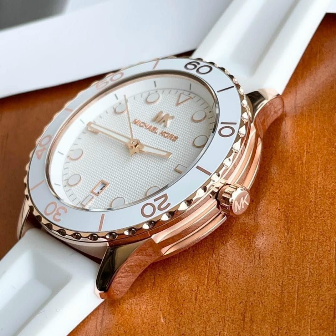 ĐỒNG HỒ MICHAEL KORS RUNWAY DIVE OVERSIZED ROSE GOLD-TONE SILICONE STRAP WATCH MK6853 8