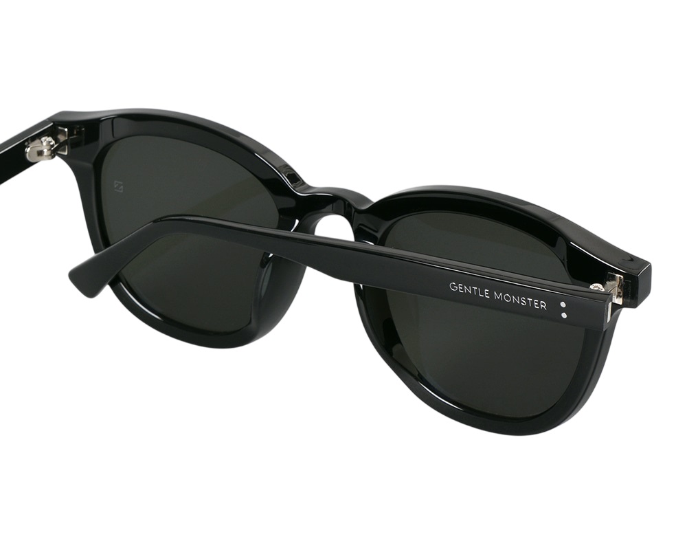 Mắt kính Gentle Monster Lang 01 Black Lenses Round Acetate Frame 10