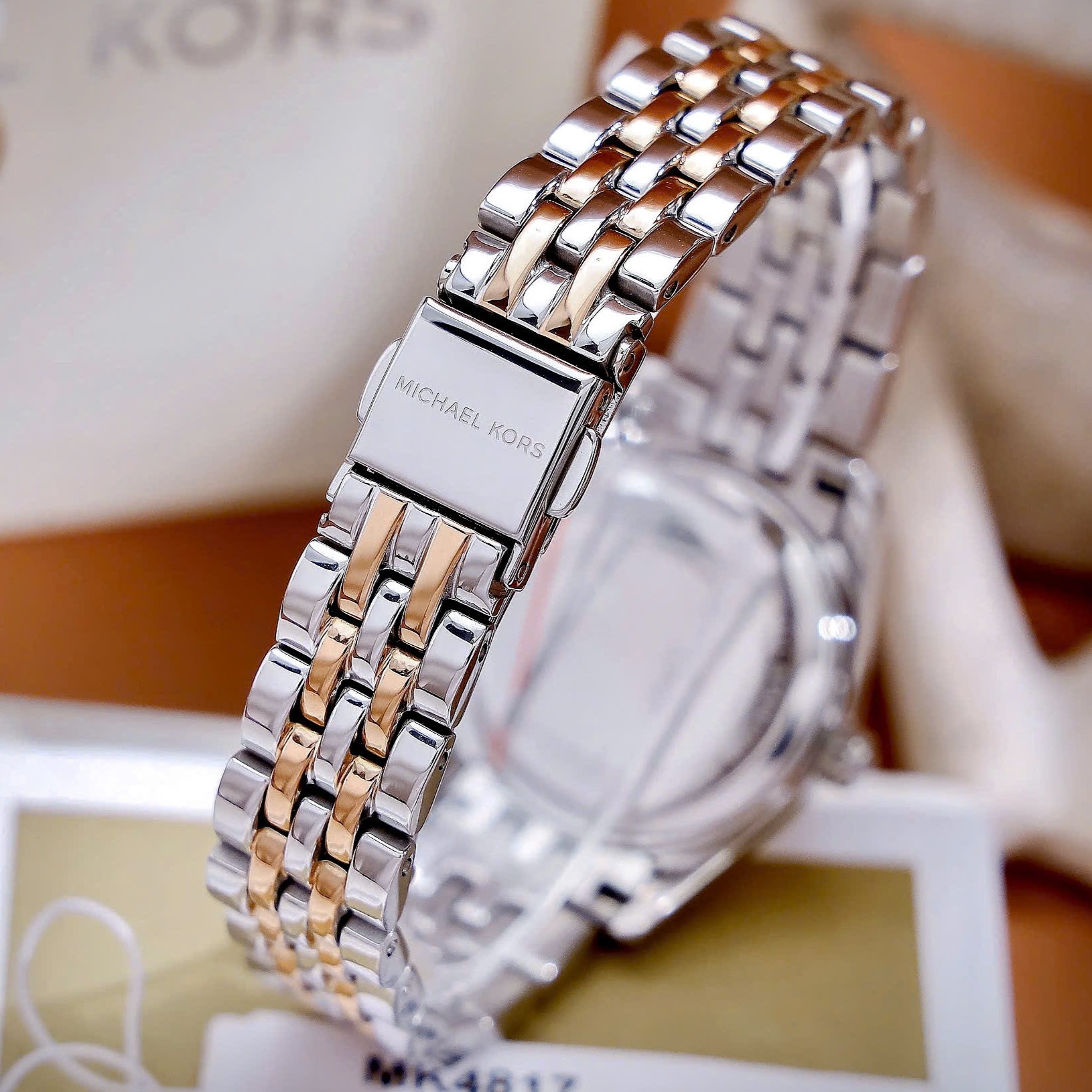 Đồng hồ MK nữ Michael Kors Lexington Pavé Two-Tone Watch and Slider Bracelet Gift Set MK4817 11