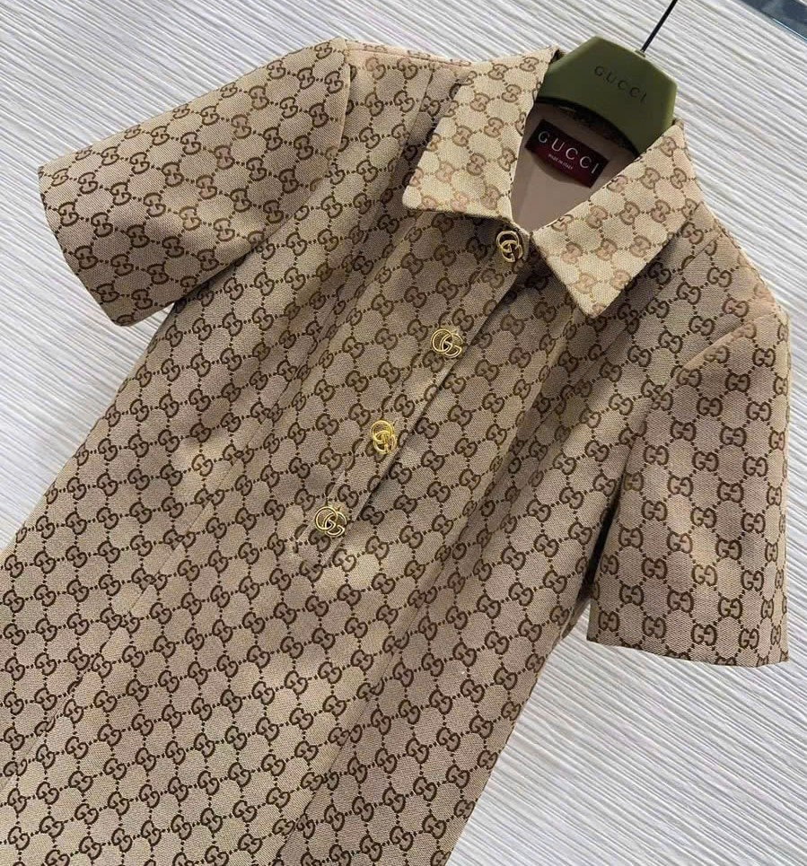 Áo đầm Gucci dáng suông cổ bẻ 3
