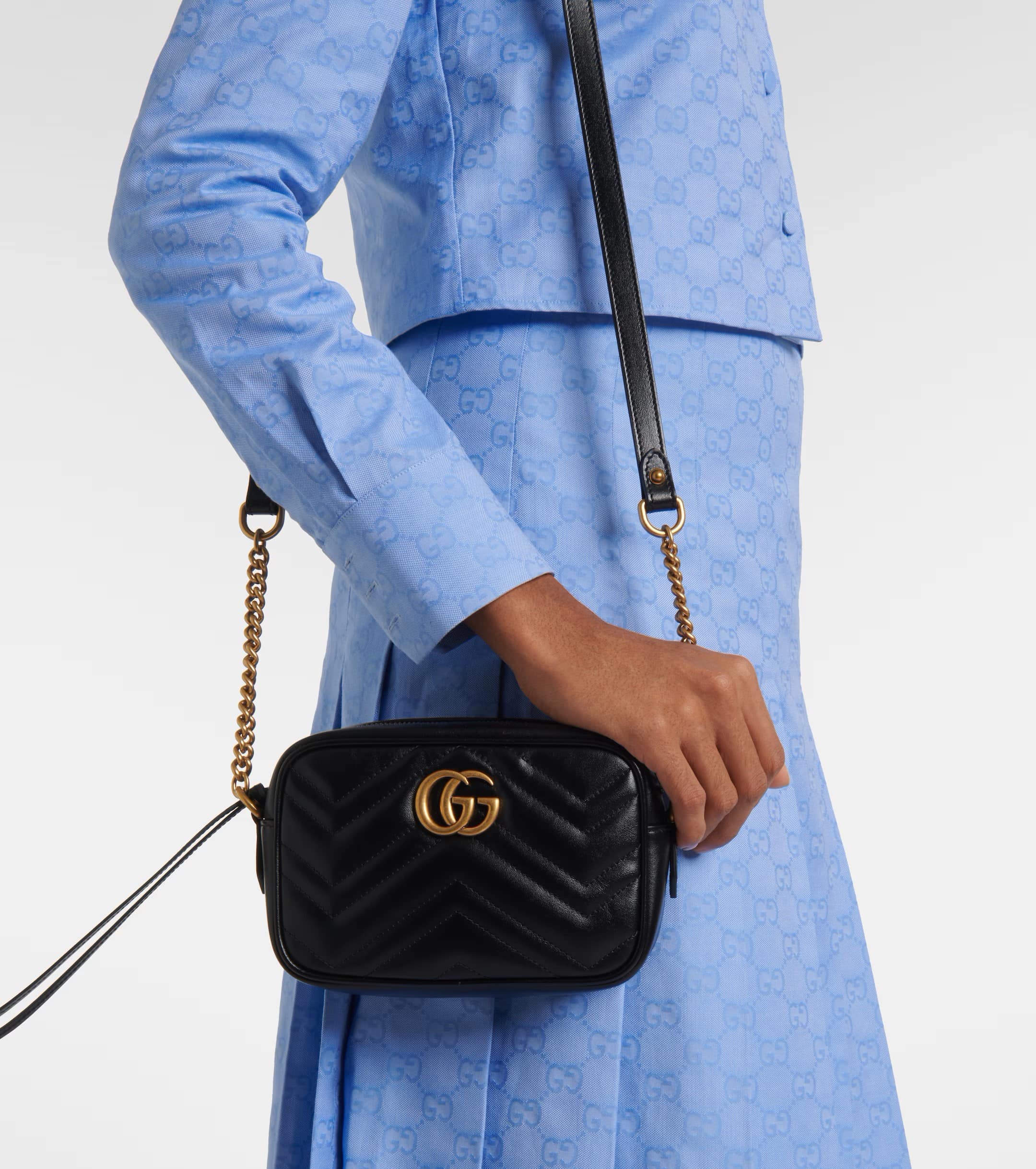Túi Gucci Marmont Mini Shoulder Bag Black Matelassé Chevron Leather With GG On The Back 14