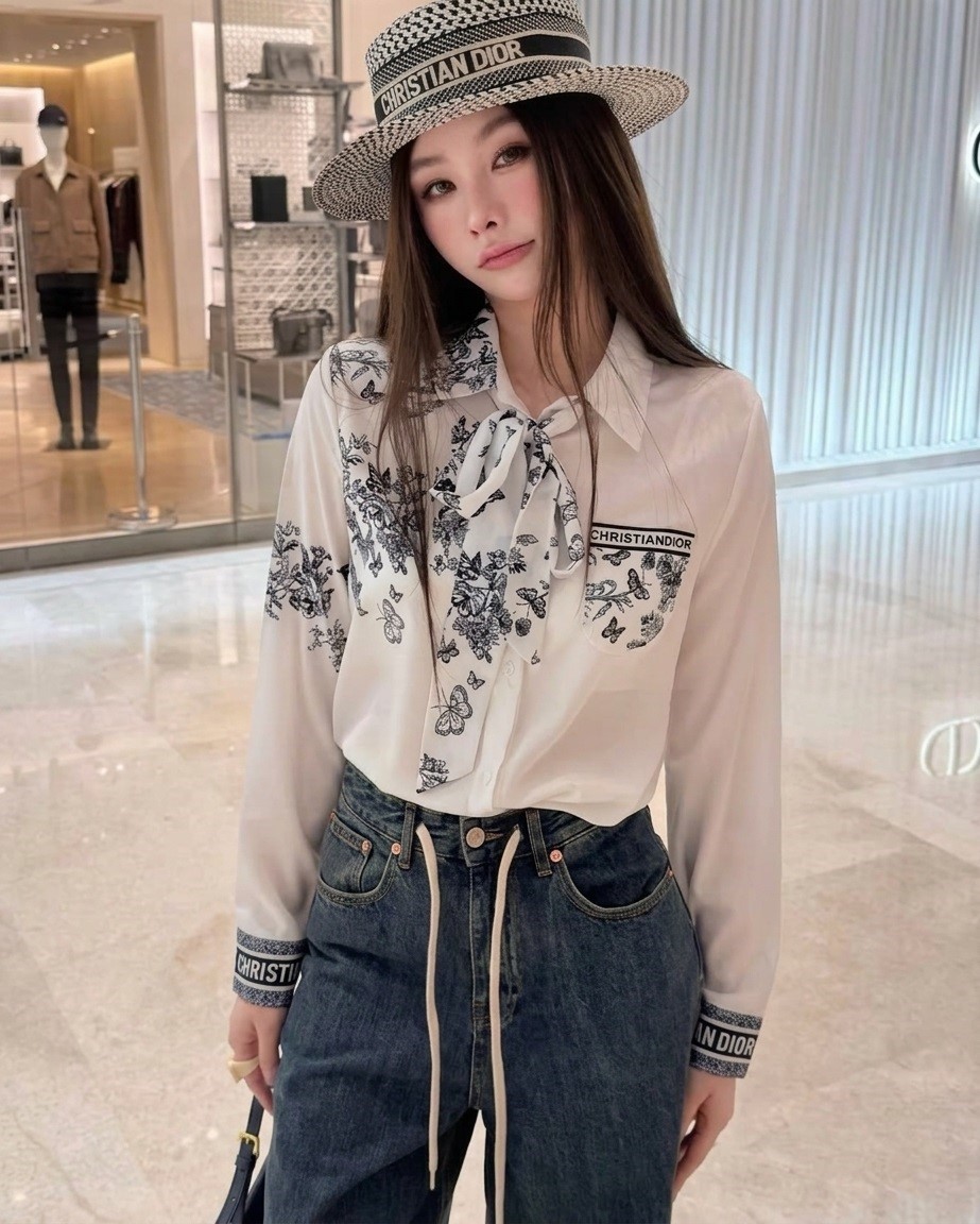 Áo sơ mi nữ trắng họa tiết hãng cột nơ Dior 3