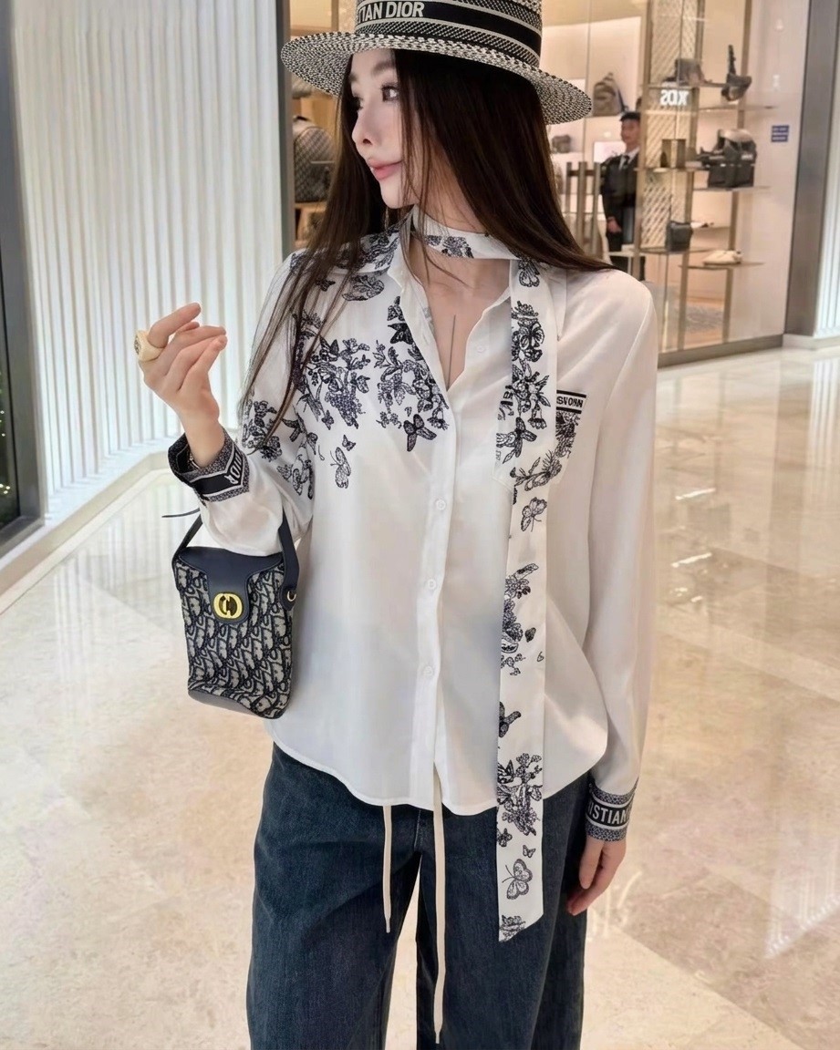 Áo sơ mi nữ trắng họa tiết hãng cột nơ Dior 4
