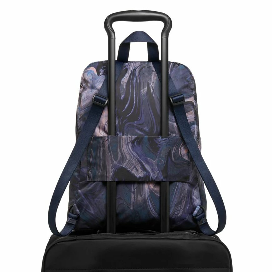 Balo nữ Tumi Voyageur Just In Case Backpack Navy Liquid Print 2