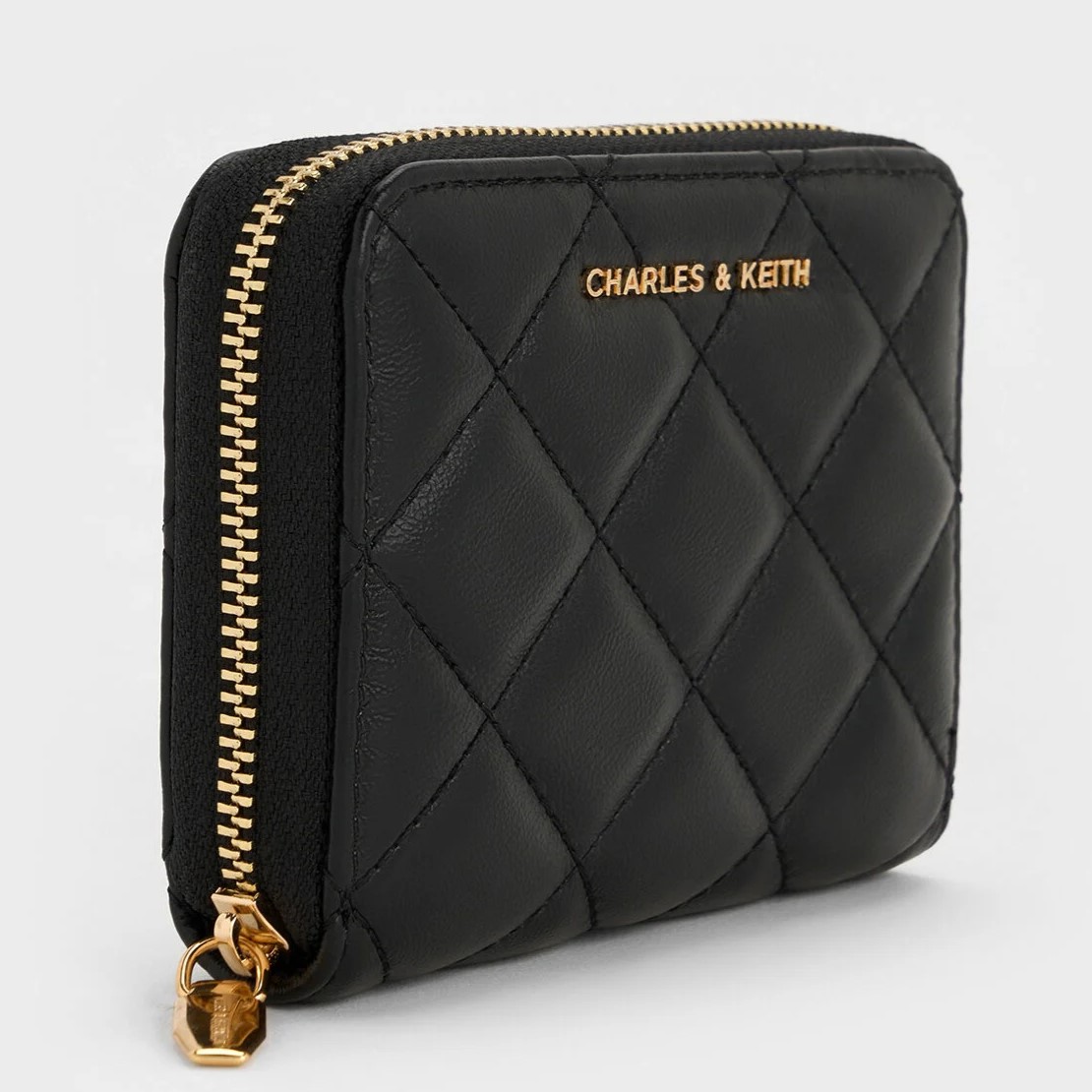 Ví ngắn gập Charles Keith Alva Quilted Zip Around Wallet CK6-10770678 1