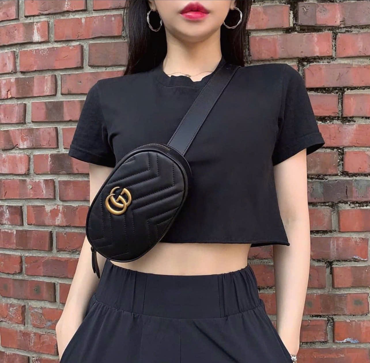 Túi đeo bụng Gucci GG Marmont Matelassé Leather Belt Bag Black 6