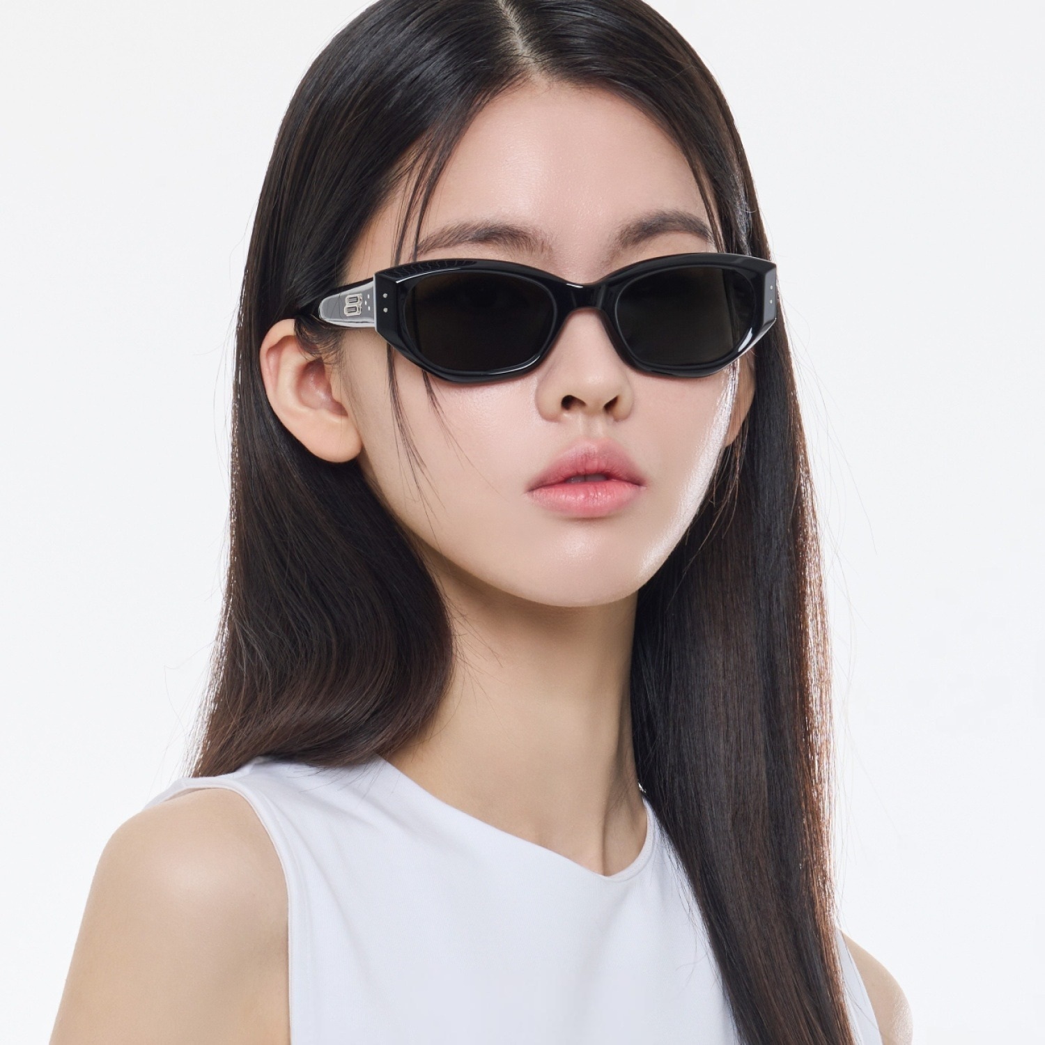 Mắt kính Gentle Monster Benven 01 Black Acetate Frame 9