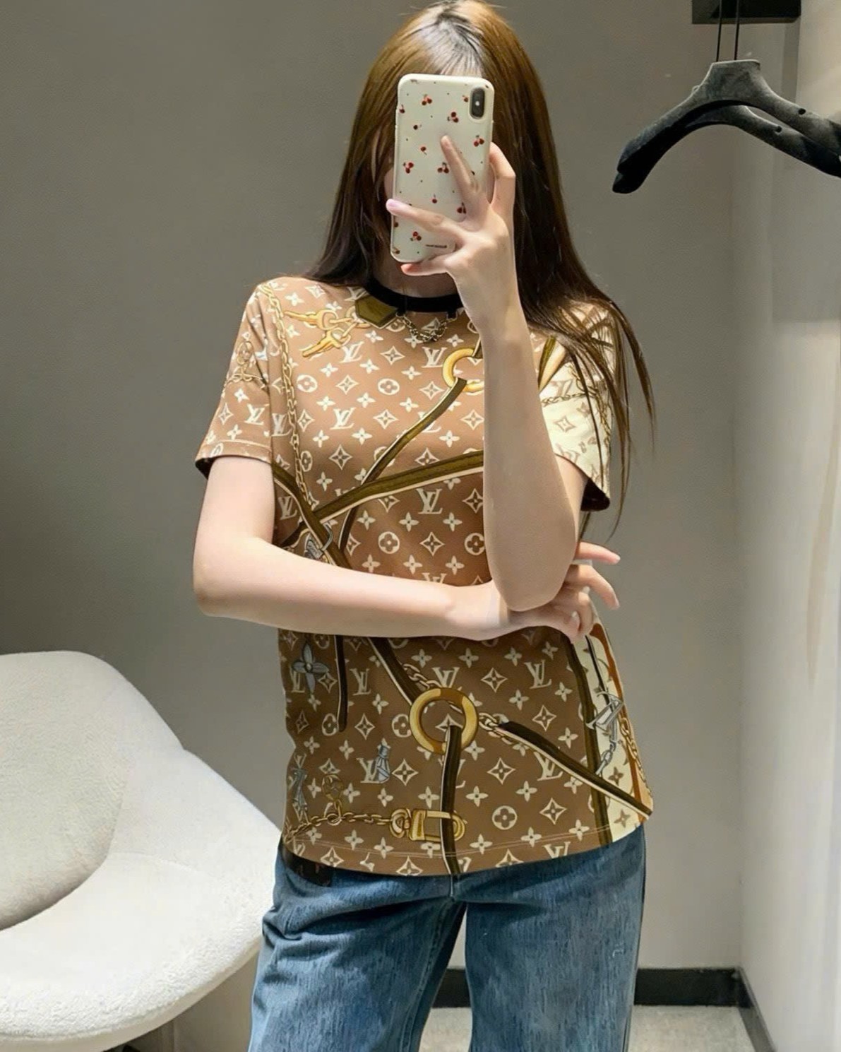 Áo thun LV họa tiết vàng nâu tay ngắn 7