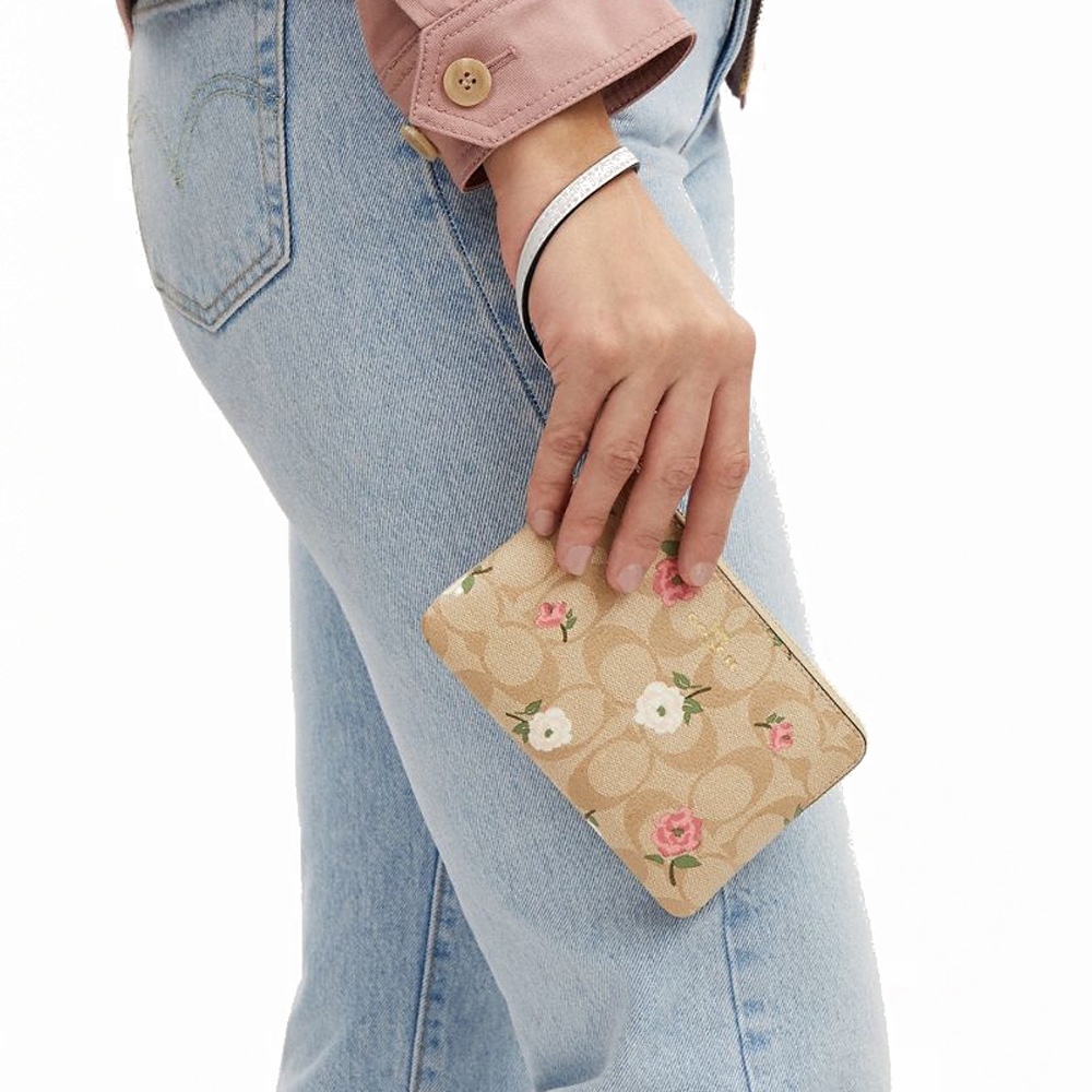 Ví Coach Corner Zip Wristlet In Signature Canvas With Floral Print CR973 3