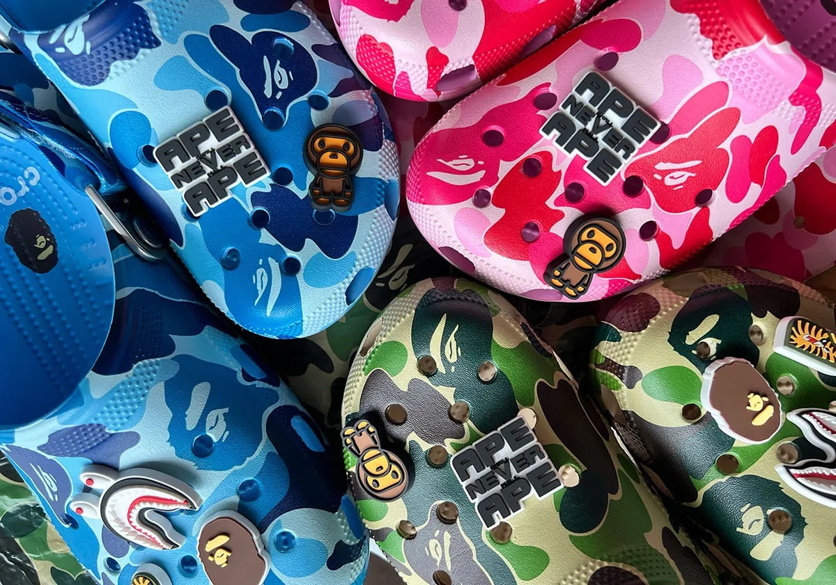 Dép Crocs x Bape Classic Clog Carnation A Bathing Ape ABC Camo Print Chai 209627-212 3