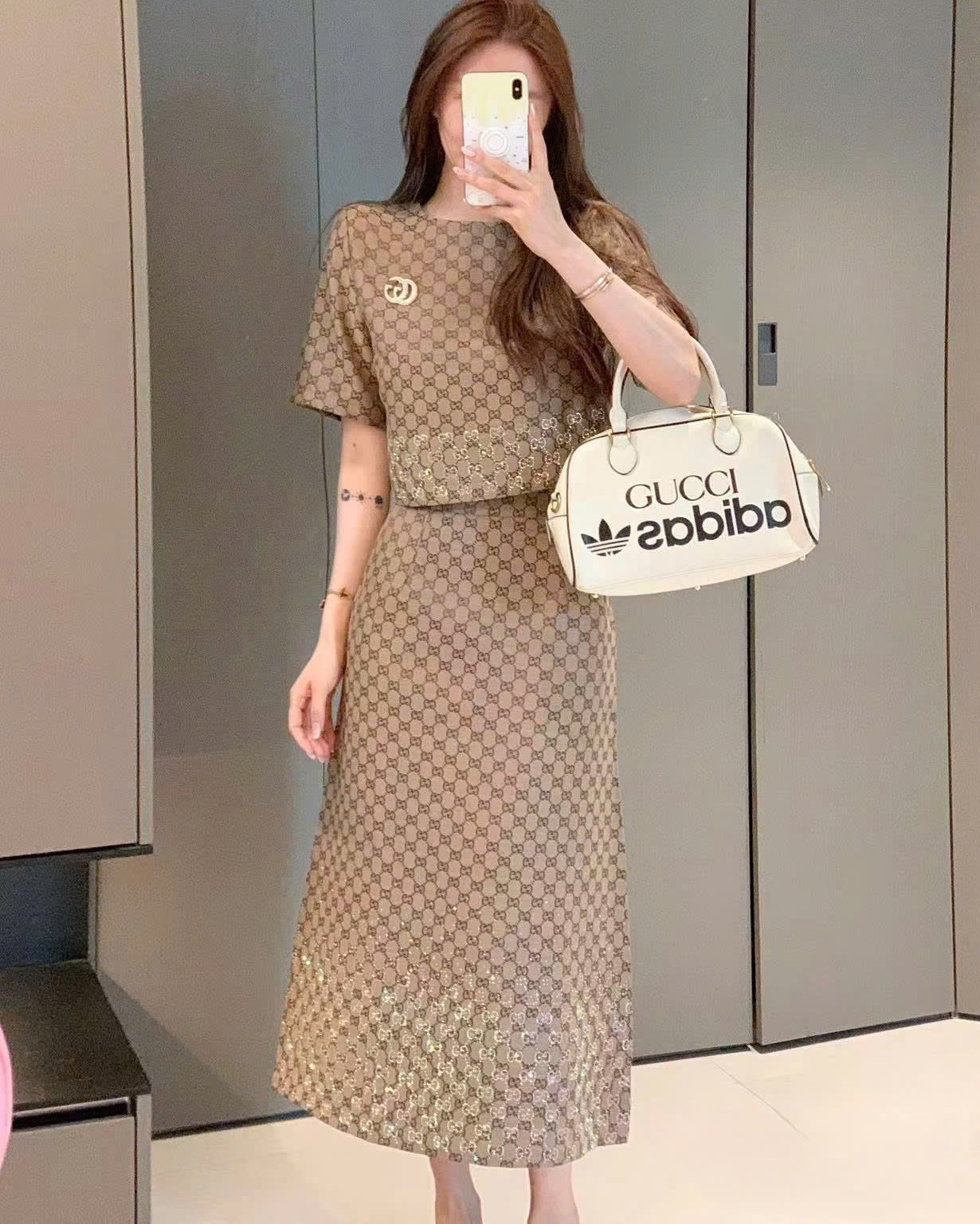 Set áo tay ngắn váy dài ôm Gucci 14