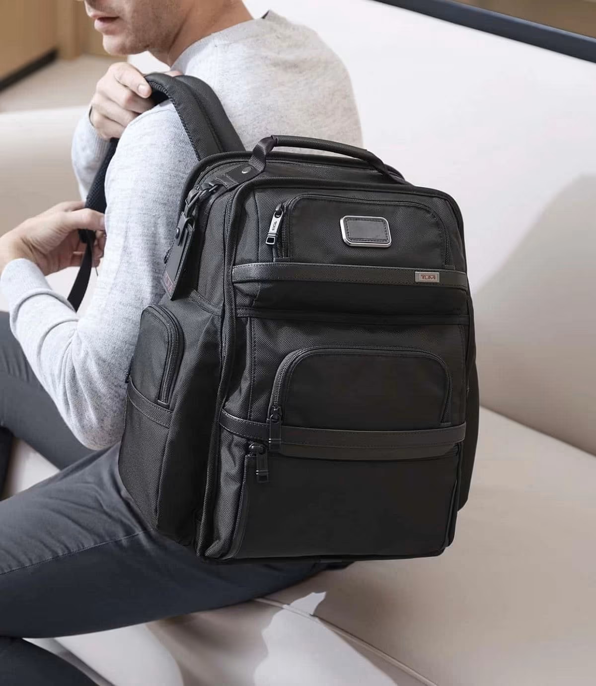 Balo Tumi Alpha Brief Pack Backpack Black Reflective T-Jacquard 152417A516 7