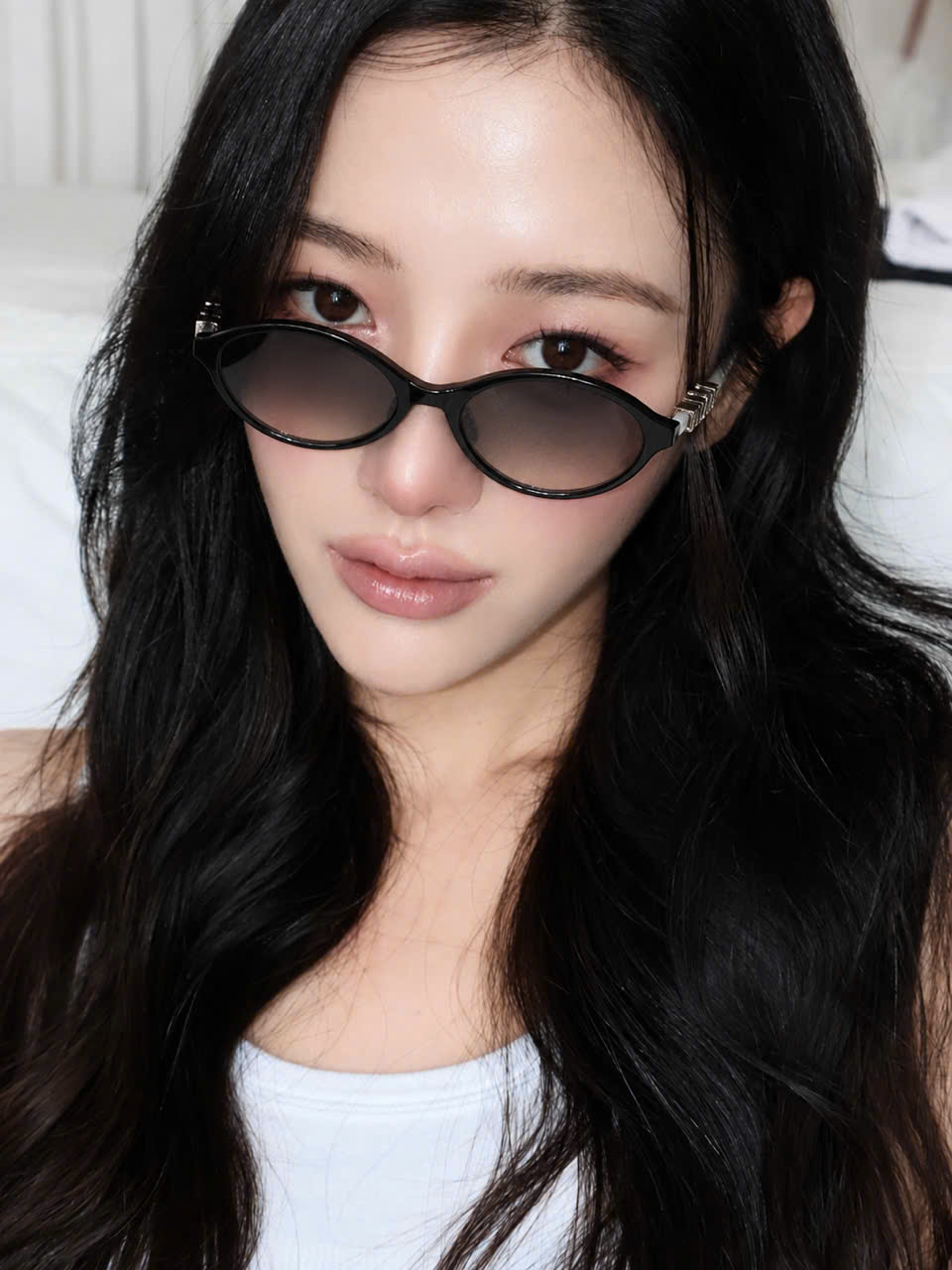 Kính mát DiorTreasure R1I Black Oval Sunglasses 9