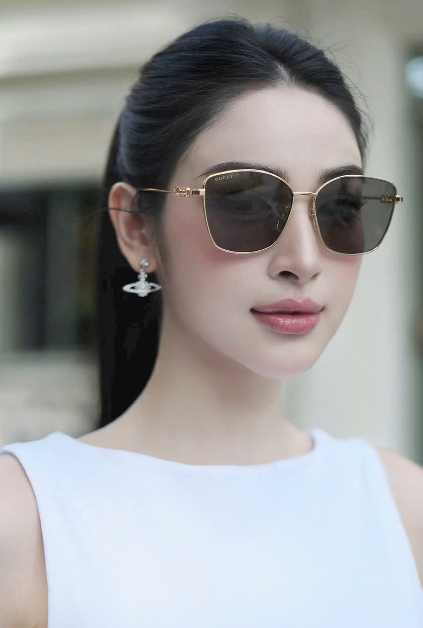 Kính Mát Nữ Gucci Sunglasses GG1805SA 001 2