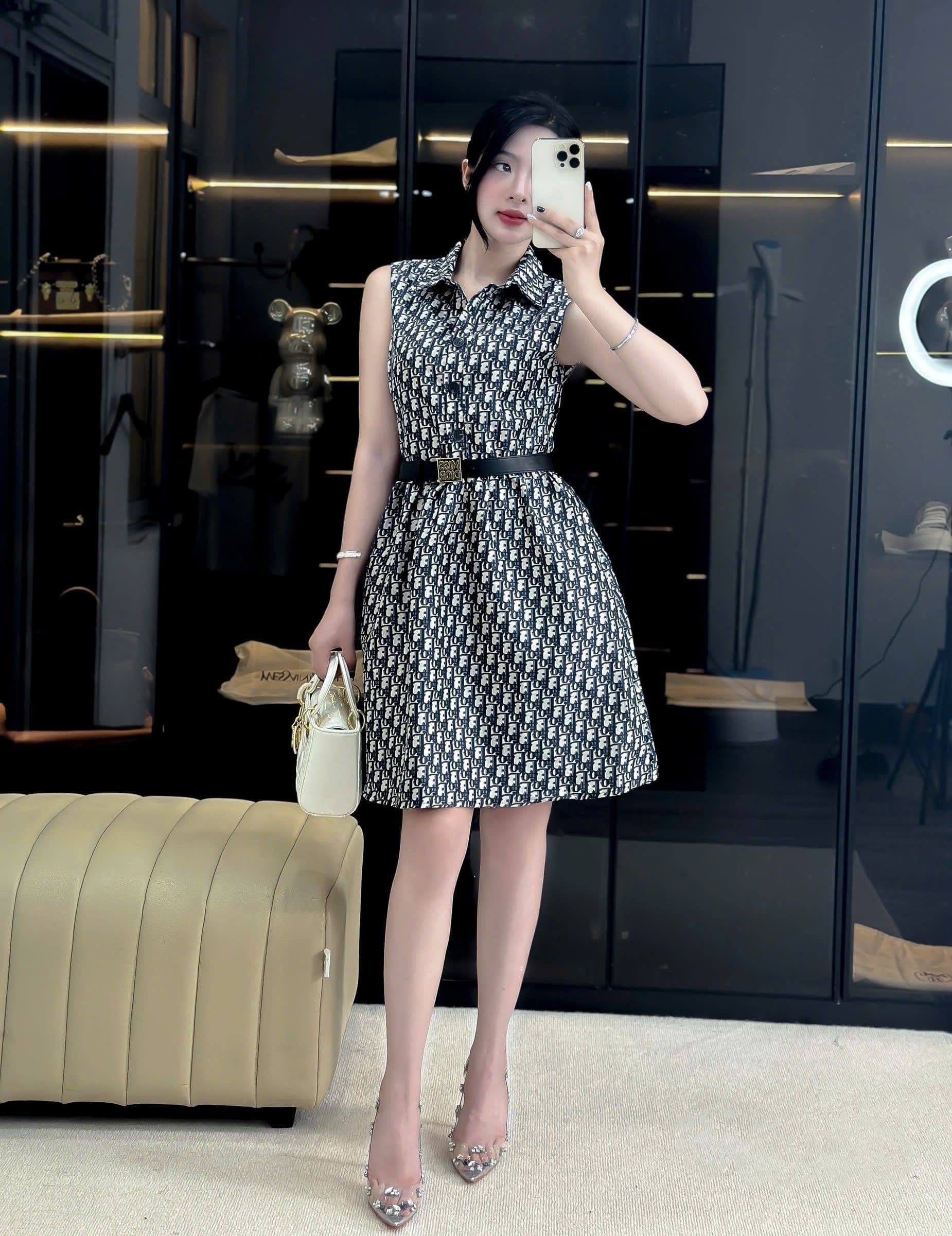 Áo đầm nữ Dior kèm thắt lưng 6