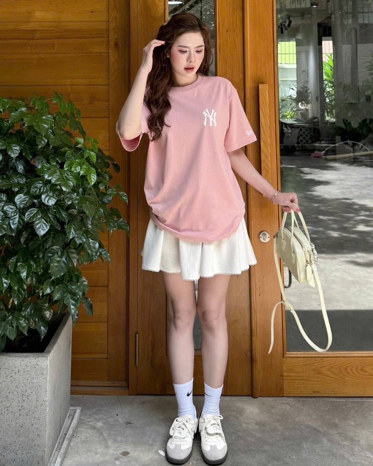 Áo thun New Era New York Yankees Flowers T-shirt Pink 8