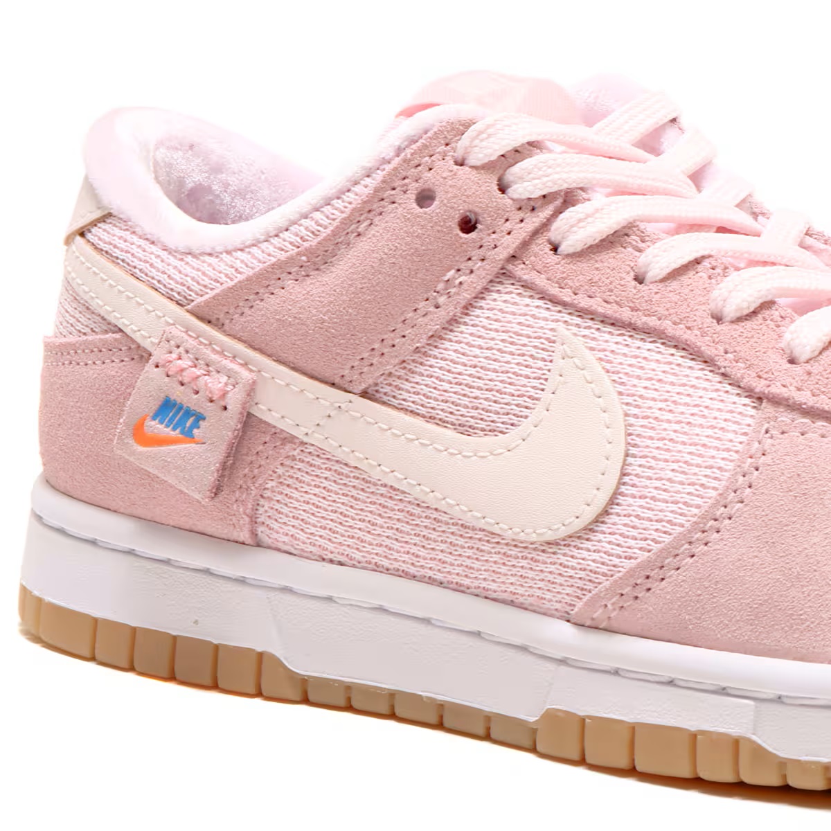 Giày Nike nữ Dunk Low Teddy Bear Light Soft Pink DZ5318-640 1