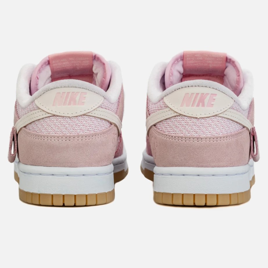 Giày Nike nữ Dunk Low Teddy Bear Light Soft Pink DZ5318-640 16