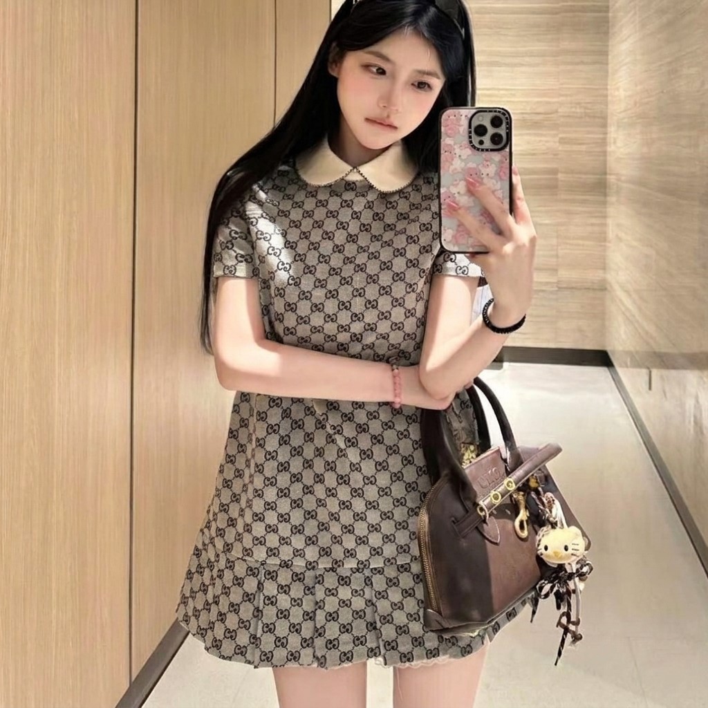 Áo đầm nữ phối cổ bẻ dáng váy xếp tầng Gucci 3