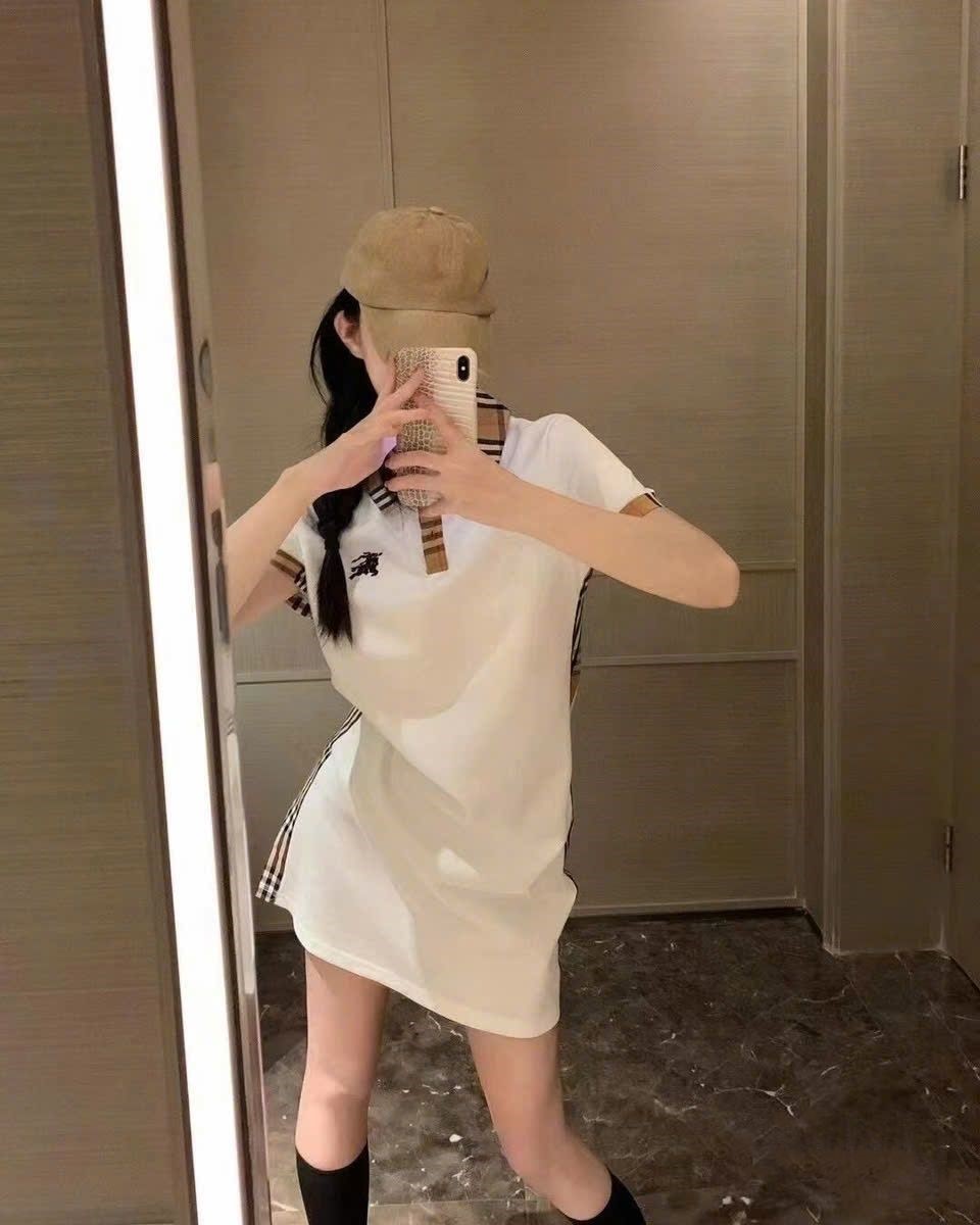 Đầm suông thun tay ngắn phối họa tiết hãng Burberry 4