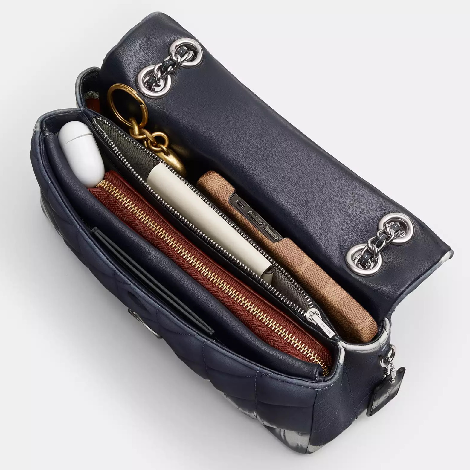 TÚI XÁCH NỮ COACH TABBY SHOULDER BAG 26 WITH QUILTING AND TIE DYE CU083 4