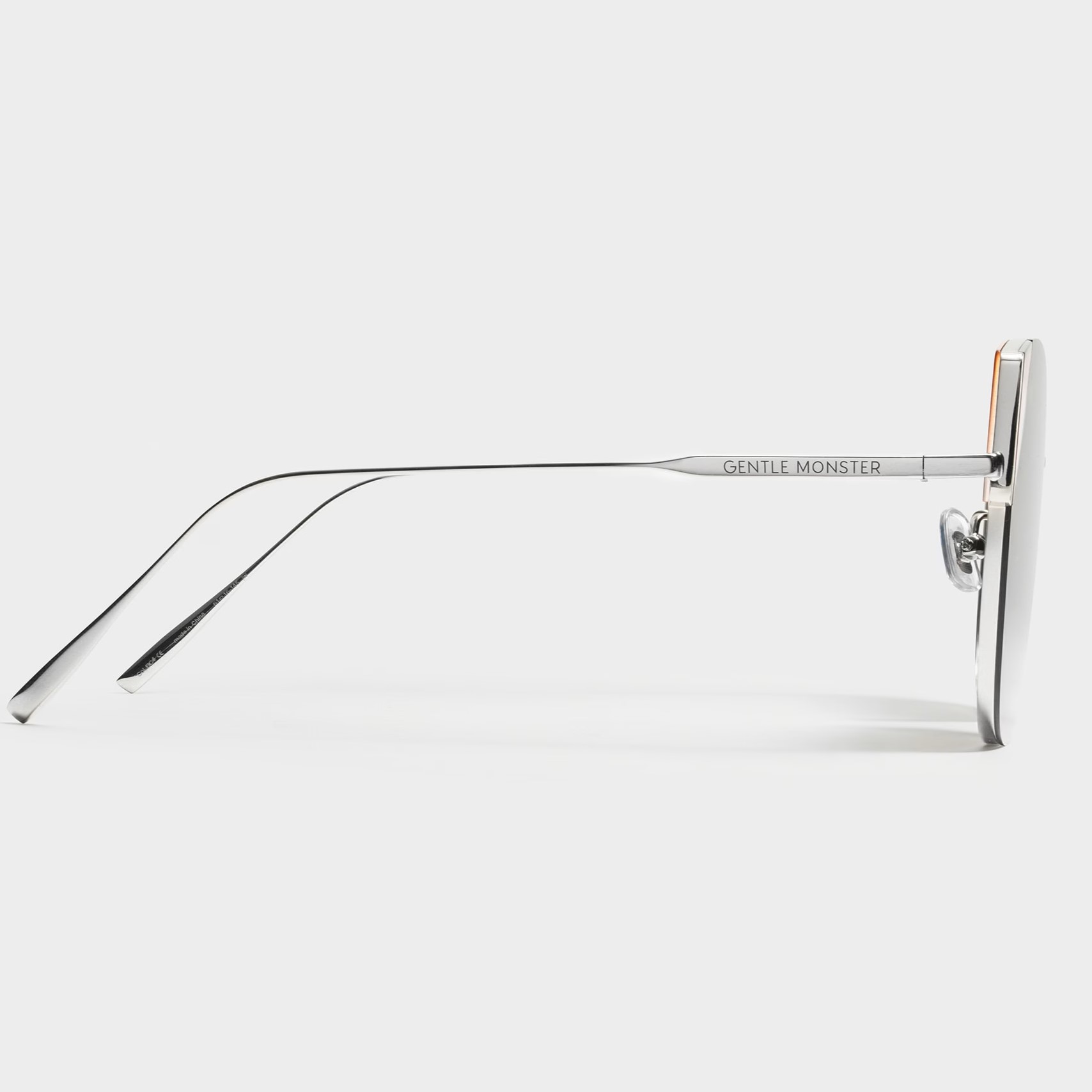 Mắt kính thời trang Gentle Monster Lala BC4 Beta Titanium Temples 1