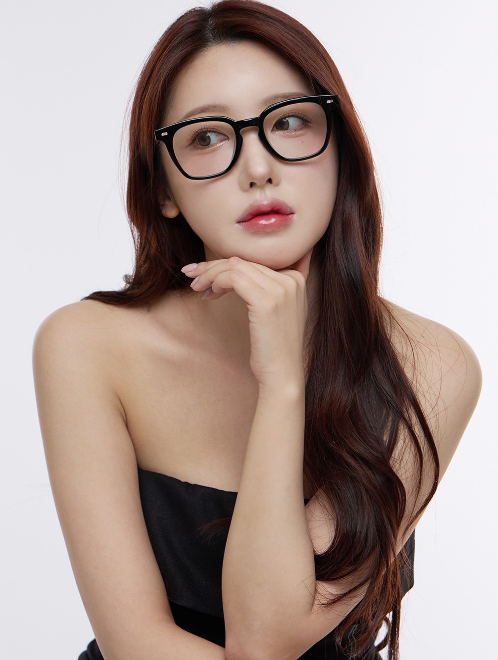 Kính Gentle Monster Kubo 01 Square Glasses in Black Acetate Frame Clear Lenses 15