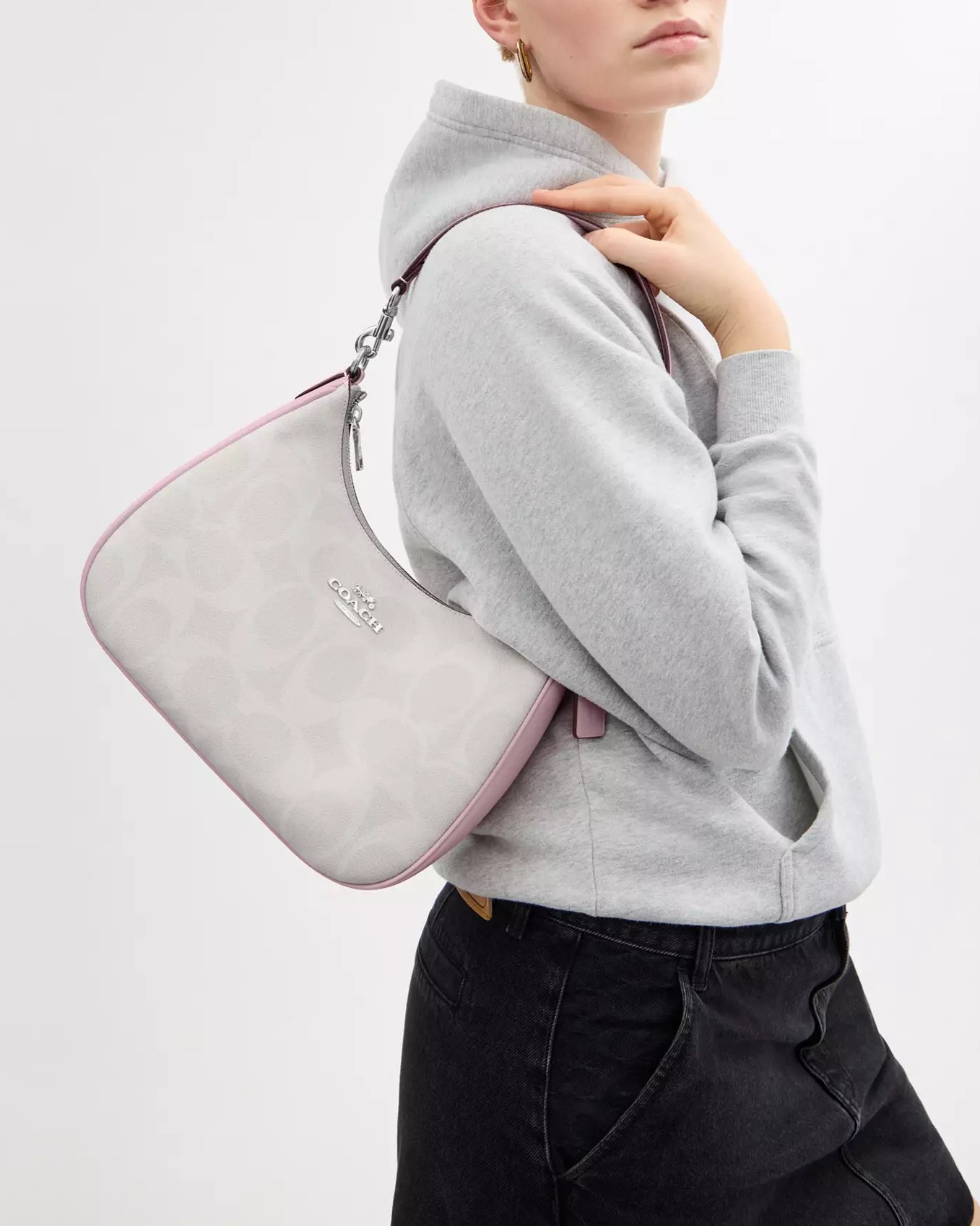 Túi đeo vai Coach Teri Hobo Bag In Signature Canvas Chalk Carnation CAL52 8