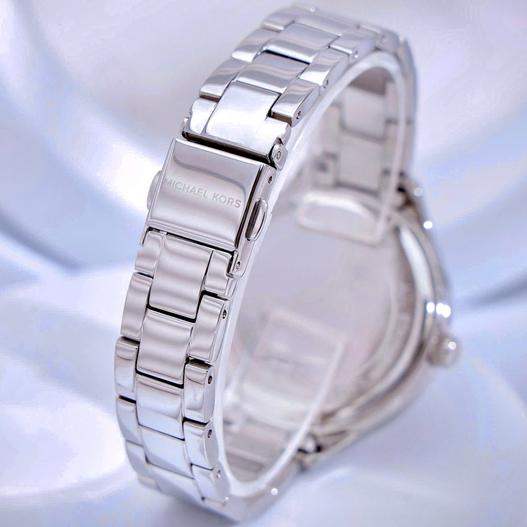Đồng hồ nữ MK Michael Kors Aspyn Watch In Your Paved Silver Tone MKO1108 1