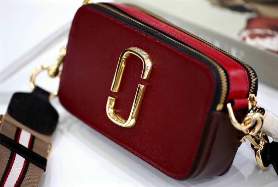 Túi đeo chéo nữ Marc Jacobs da thật màu đỏ | Túi xách Snapshot Camera bag mẫu mới nhất 2