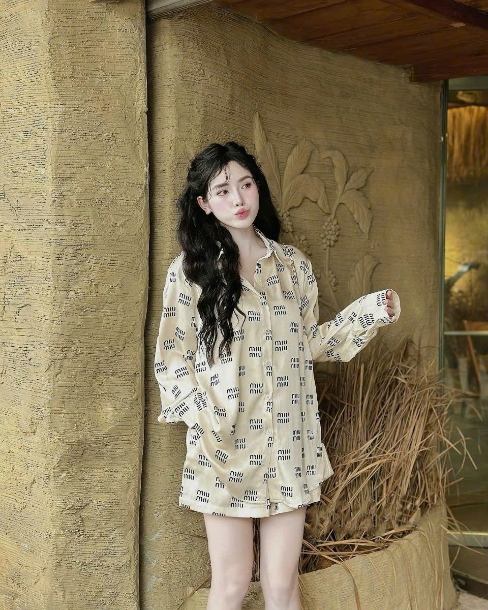 Set bộ áo sơ mi quần ngắn lụa MiuMiu 8