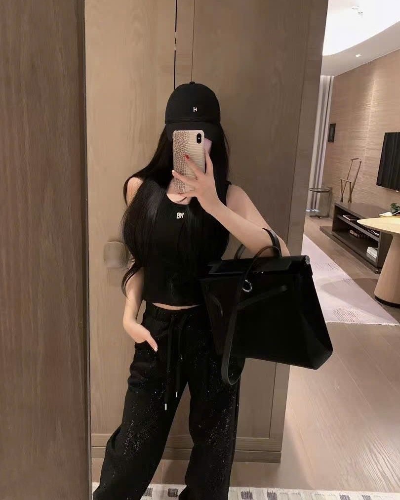 Set bộ áo thun quần ống đứng Alexander Wang 5