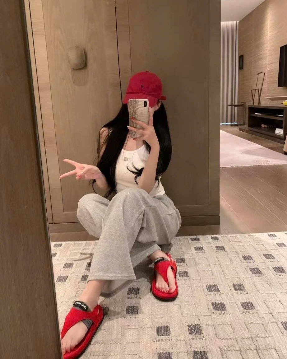 Set bộ áo thun quần ống đứng Alexander Wang 9