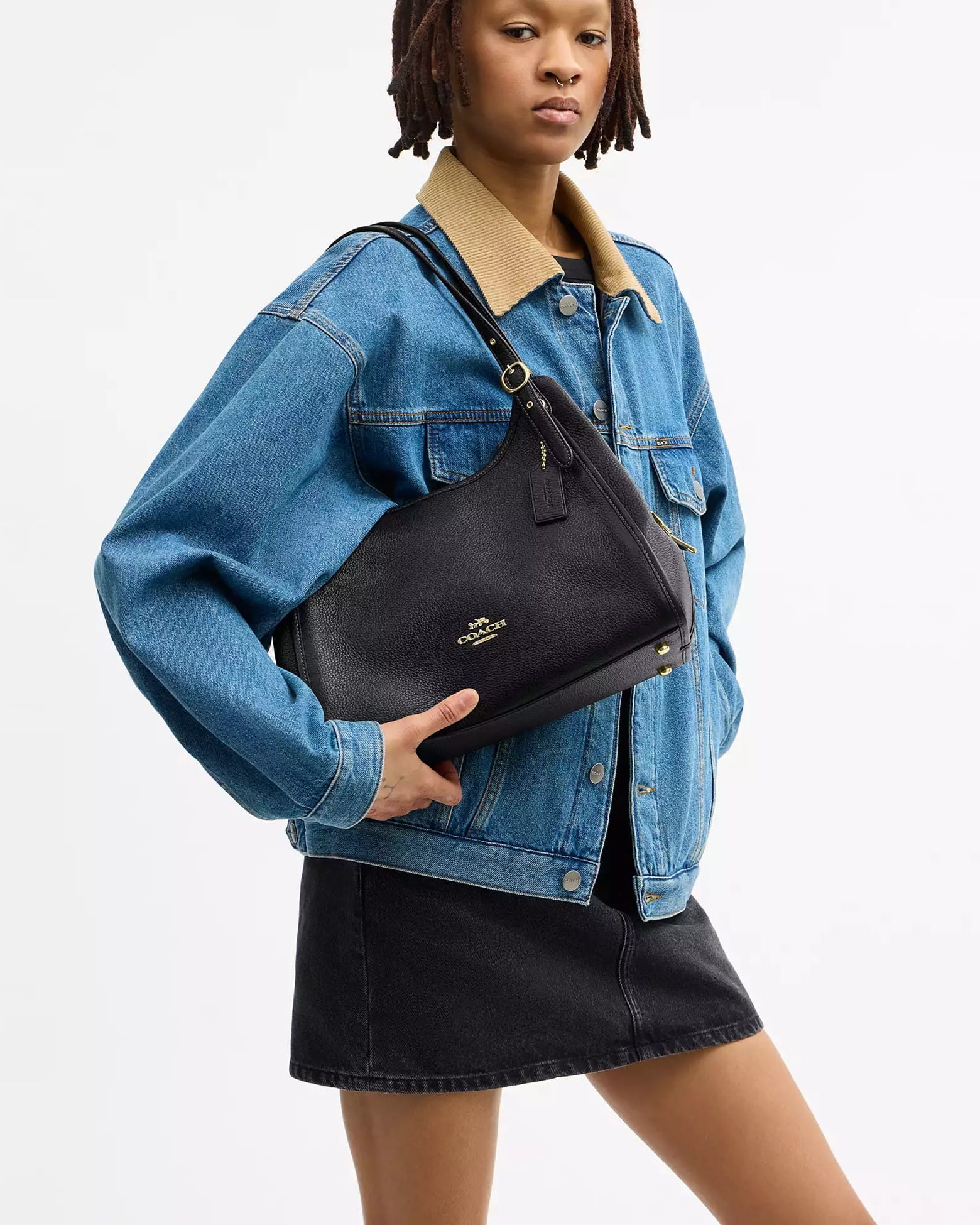 Túi đeo vai Coach Erin Shoulder Bag Black CAQ86 6