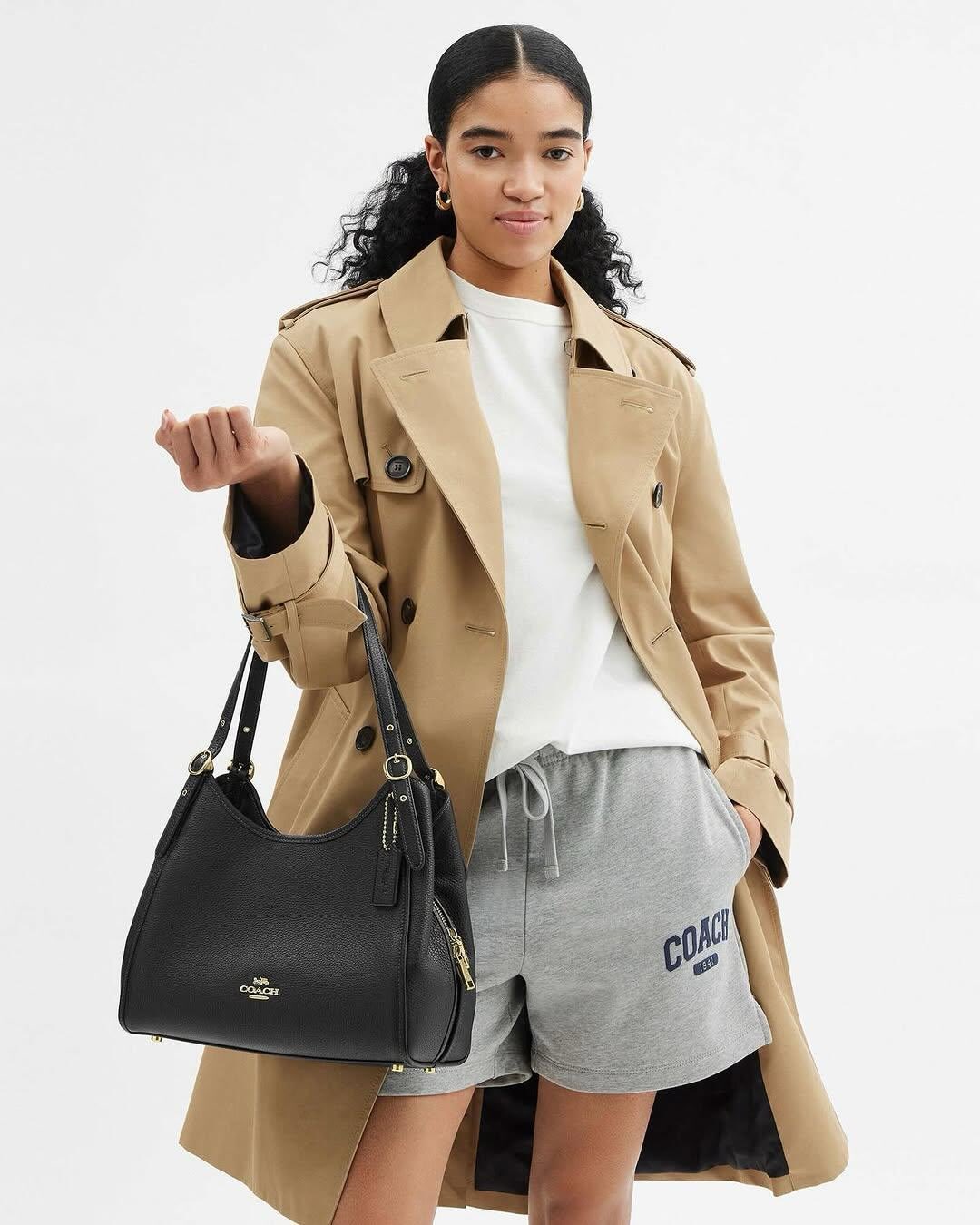 Túi đeo vai Coach Erin Shoulder Bag Black CAQ86 9