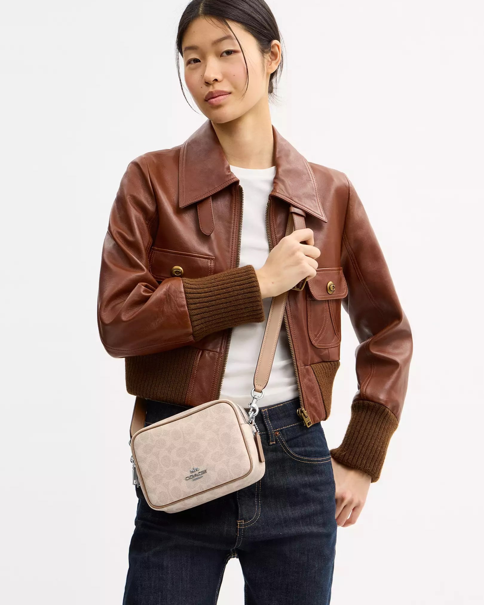 Túi Coach Mini Carey Crossbody Bag In Signature Canvas Taupe CEK69 9
