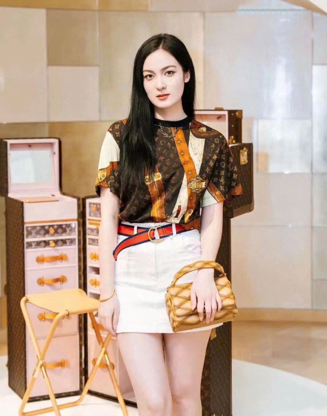 Áo thun Louis Vuitton LV Trunk T-Shirt 1AGGLG 5