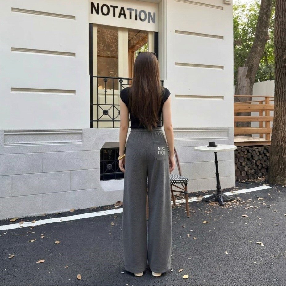 Quần dài thun xám suông Dior 1