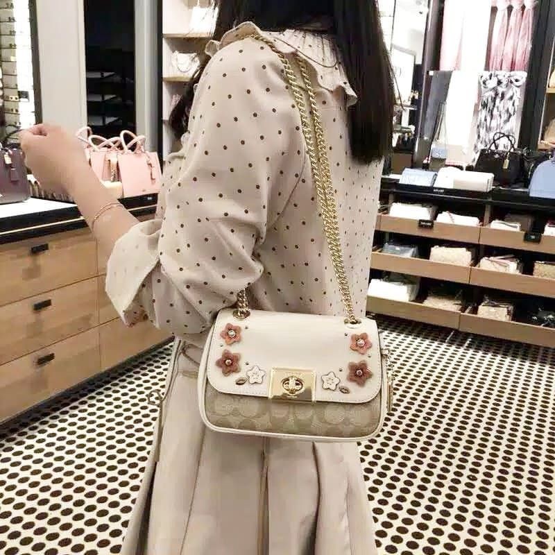 TÚI ĐEO CHÉO NỮ COACH MINI CASSIDY CROSSBODY SIGNATURE CANVAS WITH FLORAL APPLIQUE LIGHT F73057 15