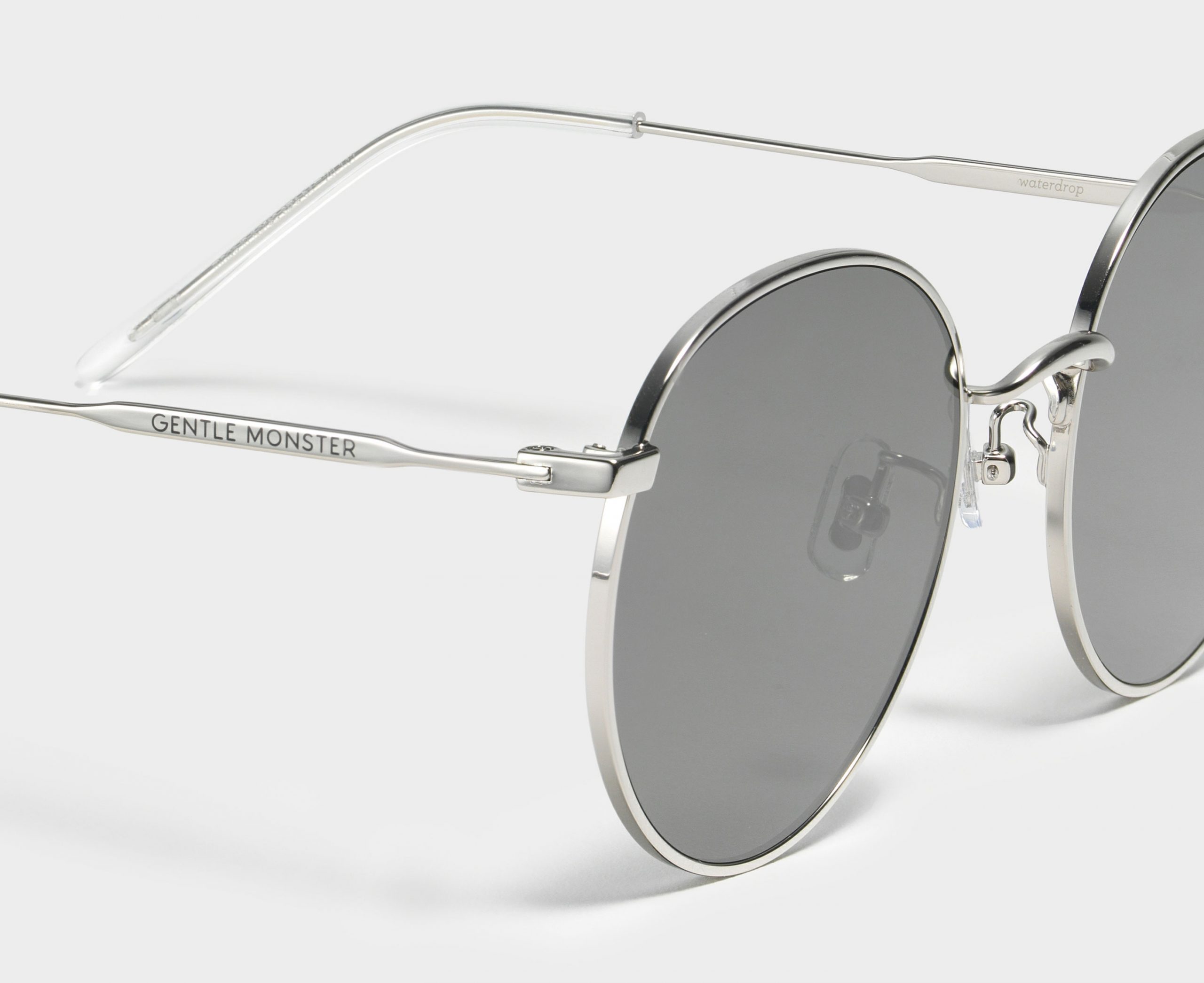Mắt kính mát Gentle Monster Waterdrop 02 Silver Frame Sunglasses 4