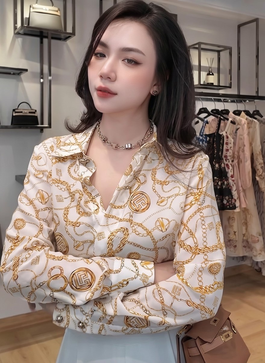 Áo sơ mi lụa tay dài họa tiết Balmain 4