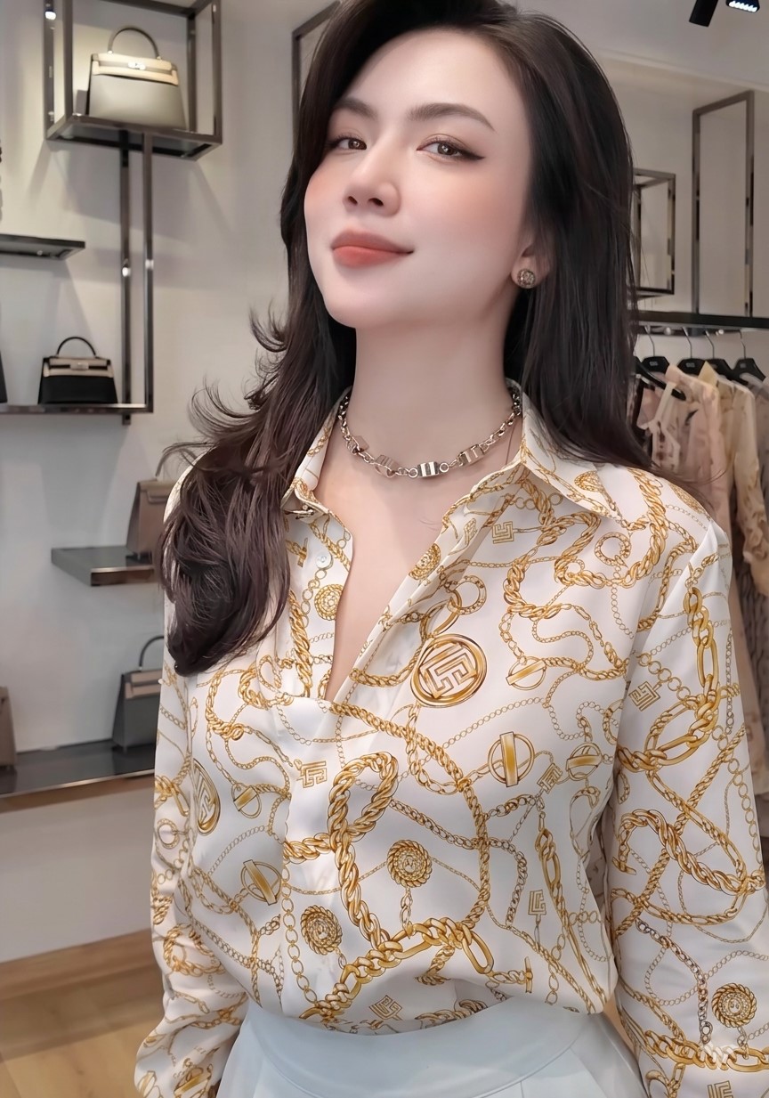 Áo sơ mi lụa tay dài họa tiết Balmain 6