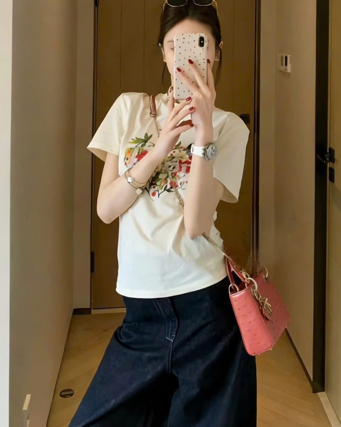 Áo Dior Dioramour Fitted T-Shirt White Cotton Jersey with Multicolor Floral Heart Motif 7